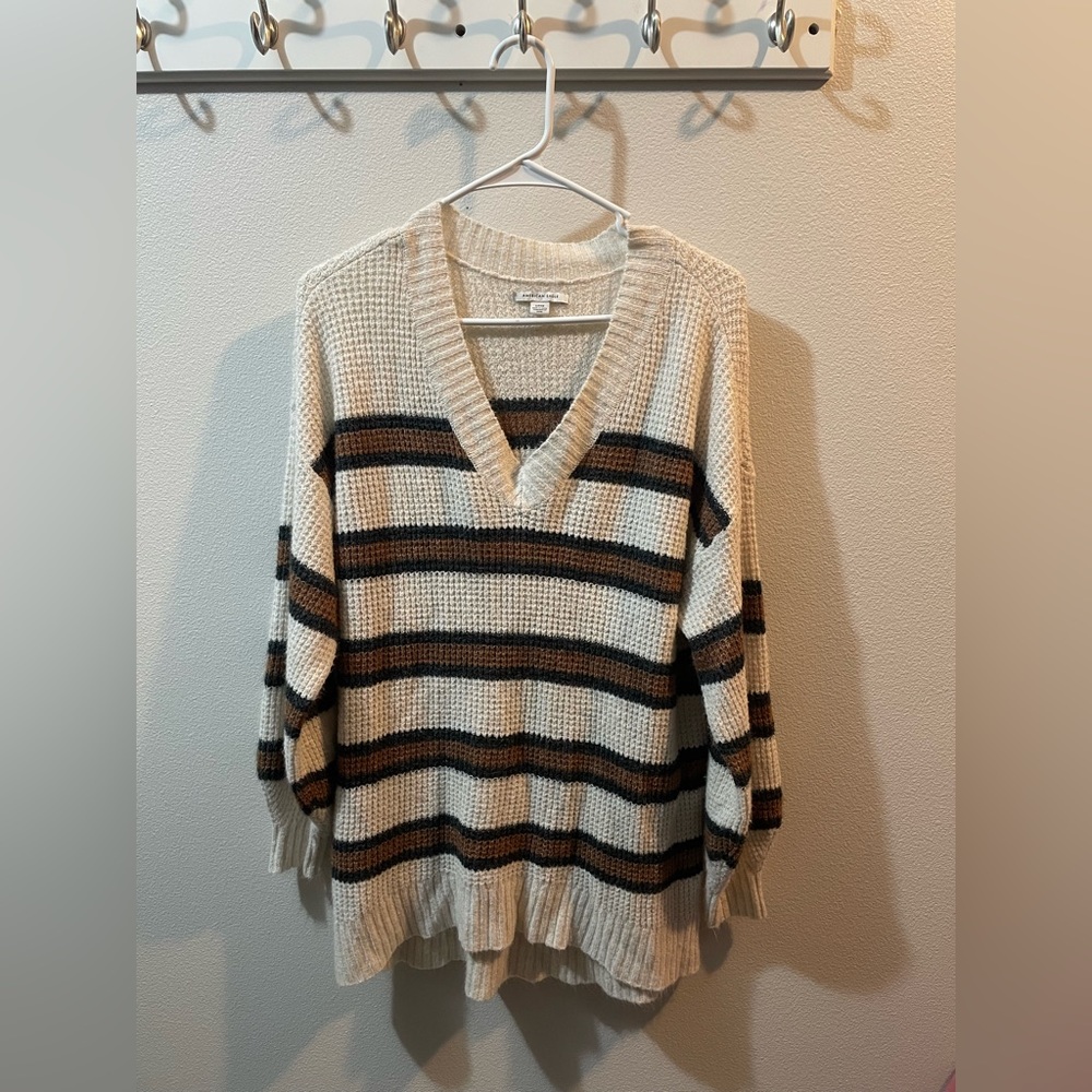 American Eagle Long Sweater Size Small